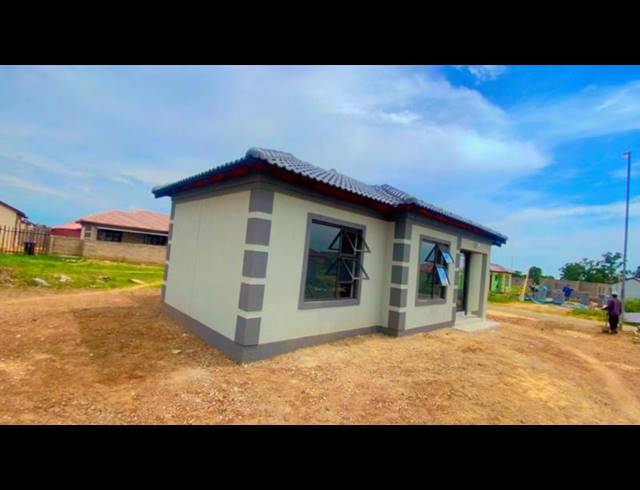 2 BEDROOM HOUSE FOR SALE IN REIGERPARK